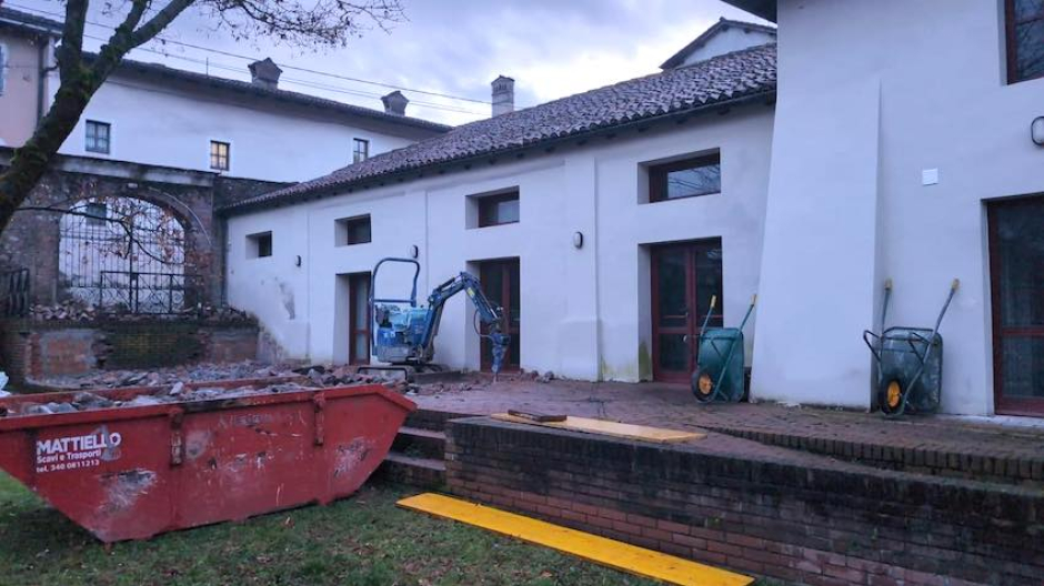 Varallo Pombia, restauro Villa Soranzo. Iniziato cantiere per recupero della Tinaia